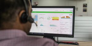 Remotemonitoring aus der Cloud (Foto: Schneider Electric)