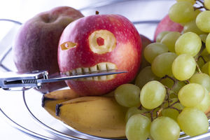 Apfel: Schale enthält gut wirkende Ursolsäure (Foto: pixelio.de, St. Kaczkowski)