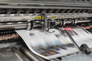 Presse: Voreingenommen bei Firmenskandalen (Foto: unsplash.com, Bank Phrom)