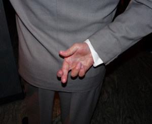 Lüge: Unethisches Verhalten erhöht das Gehalt (Foto: pixabay.com, peter67)