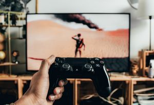 PlayStation: 1,56 Mrd. Konsolen verkauft (Foto: unsplash.com, Teddy Guerrier)