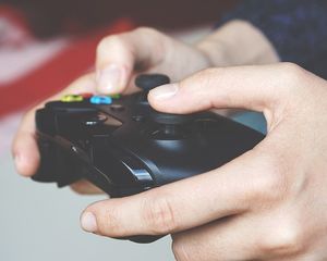 Controller: Aus für Streaming-Plattform Mixer (Foto: pixabay.com, superanton)