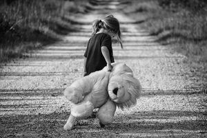 Mädchen: Seele leidet unter Stress (Foto: Pixabay, lisa runnels)