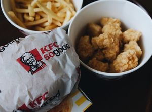 KFC-Nuggets: bald aus dem 3D-Drucker (Foto: unsplash.com, Aleks Dorohovich)