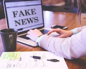 Fake News: in Echtzeit verfolgbar (Foto: pixabay.com, memyselfaneye)