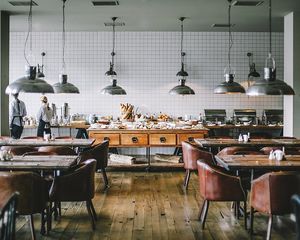 Restaurant: Ruin durch Yelp-Bewertung (Foto: unsplash.com, Orlova Maria) Restaurant: Ruin durch Yelp-Bewertung (Foto: unsplash.com, Orlova Maria)