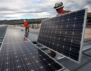 Solarenergie: Briten wollen umweltfreundliche Jobs (Foto: pixabay.com, skeeze)