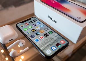 iPhone: Facebook fürchtet iOS 14 (Foto: unsplash.com, Drew Coffman)