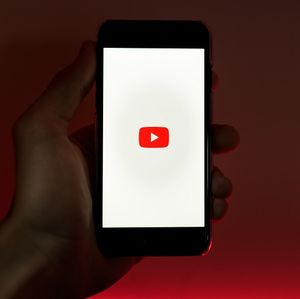 YouTube: Mozilla sammelt Beschwerden (Foto: unsplash.com, Szabo Viktor)