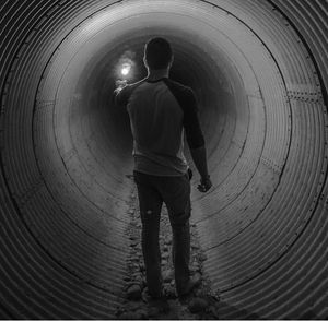 Blick in die Röhre: Neuer Baustoff löst Probleme (Foto: pixabay.de, Free-Photos)