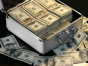 Großes Geld: Deal hängt an der Wert-Frage (Foto: Maklay62, pixabay.com)