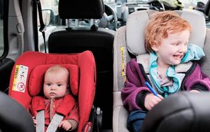 Mit autokindersitz.at gut informiert (Foto: CAP-Kindersicherheit GmbH)