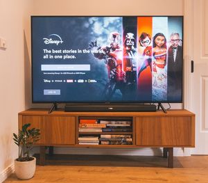 Disney+: will größer als Netflix werden (Foto: unsplash.com, Marques Kaspbrak)