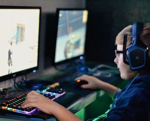 E-Sportler: Essverhalten gesünder als gedacht (Foto: unsplsh.com, Alex Haney)