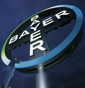 Bayer-Logo: 10,5 Mrd. Euro Verlust im Jahr 2020 (Foto: bayer.de)