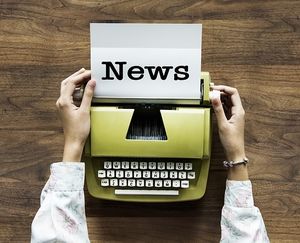 News: Journalisten vieler Länder arbeiten zusammen (Foto: pixabay.com, geralt)