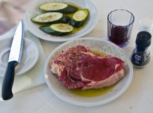 Steak: könnte bald aus dem Labor kommen (Foto: Reiner Rosenwald, pixelio.de) Steak: könnte bald aus dem Labor kommen (Foto: Reiner Rosenwald, pixelio.de)