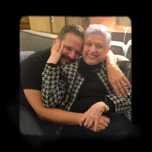 Normaler Kontakt: Soll mit Impfung wieder möglich werden (Foto: youtube.com) Normaler Kontakt: Soll mit Impfung wieder möglich werden (Foto: youtube.com)