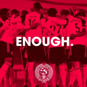 Genug: Englischer Profifußball gegen Online-Missbrauch (Foto: thepfa.com)