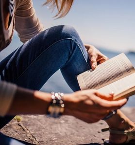 Lesen: Bücher bleiben weiter im Trend (Foto: pixabay.com, StockSnap)