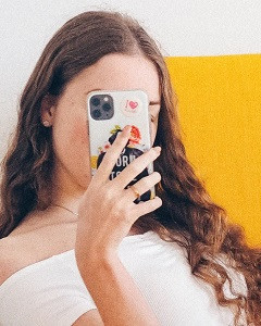 Influencer: Im Fokus der Community (Laura Chouette, unsplash.com)