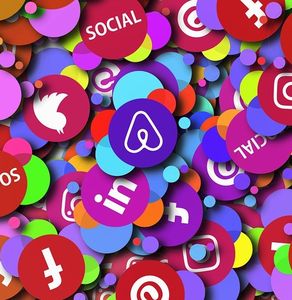 Social Media: WhatsApp, YouTube, Instagram führend (Bild: pixabay.com, geralt)