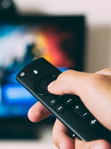 Fernsehen: Bald Fire TV auf Amazon-TV (Foto: Glenn Carstens-Peters/unsplash.com)