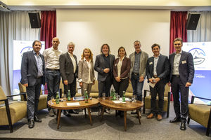 Namhaftes Podium bei der KEM Herbsttagung (Foto: Studio Kopfsache)