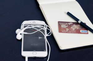Kombination von iPhone und Visa: anfällig für Betrug (Foto: birmingham.ac.uk)