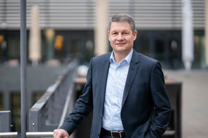 Jürgen Siefert, CEO und Leiter am Standort für Antriebstechnik und Robotik