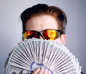 Finanzieller Erfolg: emotionale Regulation wichtig (Foto: shane, unsplash.com)