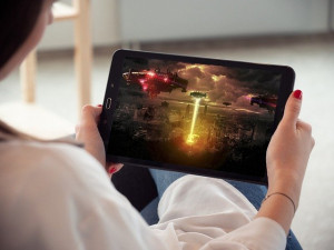 Tablet: Video-Streaming für viele unverzichtbar (Foto: FrankundFrei, pixabay.de) Tablet: Video-Streaming für viele unverzichtbar (Foto: FrankundFrei, pixabay.de)