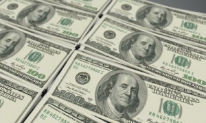 Dollarnoten: Russland hat fleißig zur Absicherung eingekauft (Foto: pixabay.com, QuinceCreative)