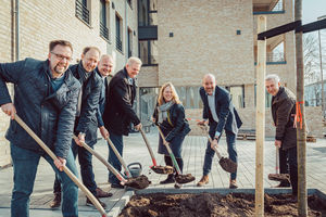 Baumpflanzen im Wohnquartier Parkside Oberneuland in Bremen (Foto: BRIK)