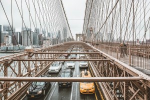 Stau auf der Brooklyn Bridge in New York: Plattform könnte das vermeiden (Foto: noelsch/pixabay.com)
