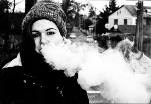 Dampfen: Das gefährdet vor allem junge Leute (Foto: Benjamin Balazs, pixabay.com)
