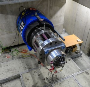 Drahtseil-Prüfanlage: Hier werden die Litzen fixiert, bevor das Experiment beginnt (Foto: tuwien.at)