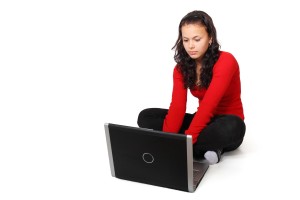 Teenager: Online ist nicht gleich online (Foto: pixabay.com, PublicDomainPictures)
