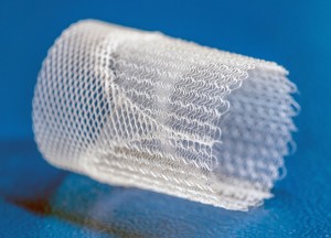 3D-gedruckte künstliche Herzklappe mit hochpräzisen Fasermustern (Foto: Andreas Heddergott, tum.de)