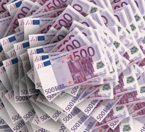 Geld: Private Vermögen erreichen einen neuen Höchststand (Foto: pixabay.com, geralt)