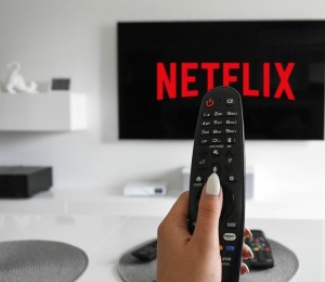 Netflix: Werbefinanzierte Abos kontraproduktiv (Foto: pixabay.com, Tumisu)