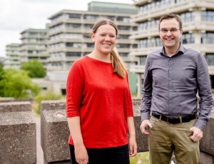 Forscher Vivian Brandenburg und Axel Mosig (Foto: ruhr-uni-bochum.de, Marquard)