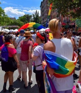 Gay Pride: LGBTQ-Menschen in Social Media diskriminiert (Foto: pixabay.com, bones64)