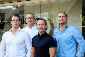 Die vier Makker-Brüder und ihr Unternehmen (Foto: Onlinehoergeraete.de)