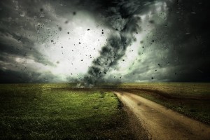 Tornado: Klimawandel bereitet Unternehmen große Sorgen (Foto: 0fjd125gk87, pixabay.com)
