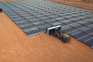 Aufbau eines Solarparks mit 