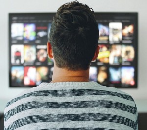 TV-Konsument: Westfernsehen zu DDR-Zeiten vorteilhaft (Foto: pixabay.com, mohamed_hassan)