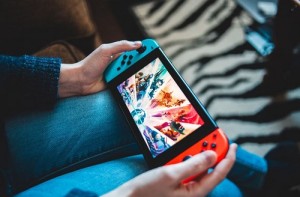 Nintendo Switch: Gender-Gerechtigkeit in Dialogen fehlt oftmals (Foto: unsplash.com, Erik Mclean)