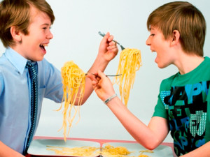Leckerer Spaß mit Spaghetti (Foto: Wolfnudeln)
