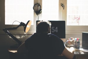 Unsicherer Arbeitsplatz: Schlechte Bedingungen machen psycisch krank (Foto: Pexels, pixabay.com)